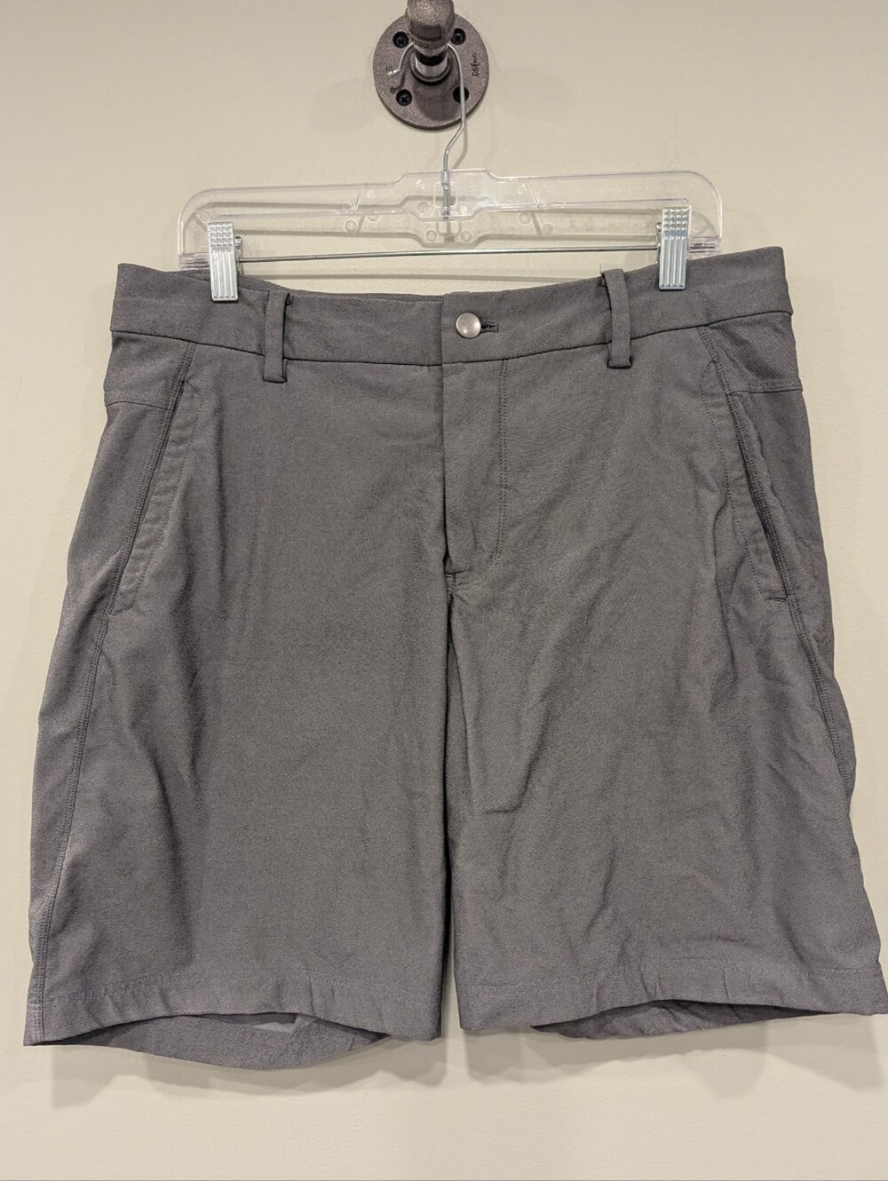 Lululemon The Works Shorts 8.5" Inseam In Grey Size 36